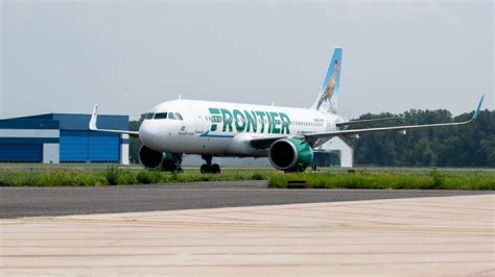 What airline flies out of Grant County airport?