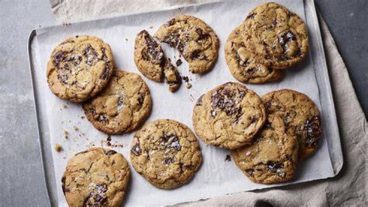 What are chocolate chip cookies called in UK?