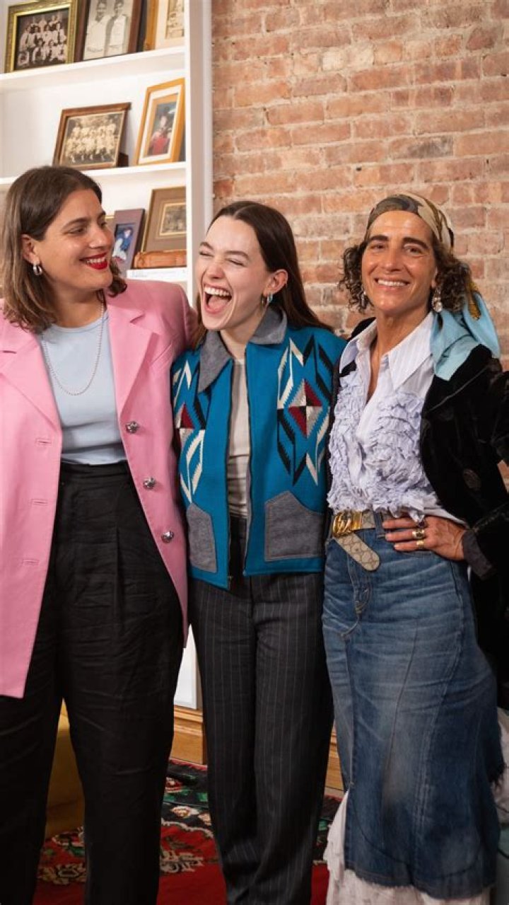 What happened to Victoria Pedretti Instagram?