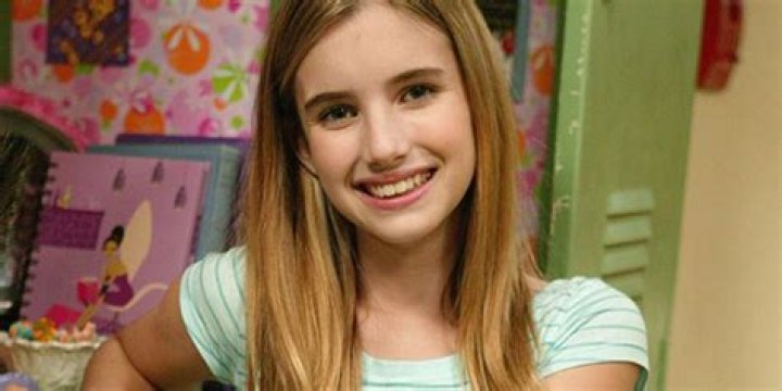 Who does Addie date in Unfabulous?