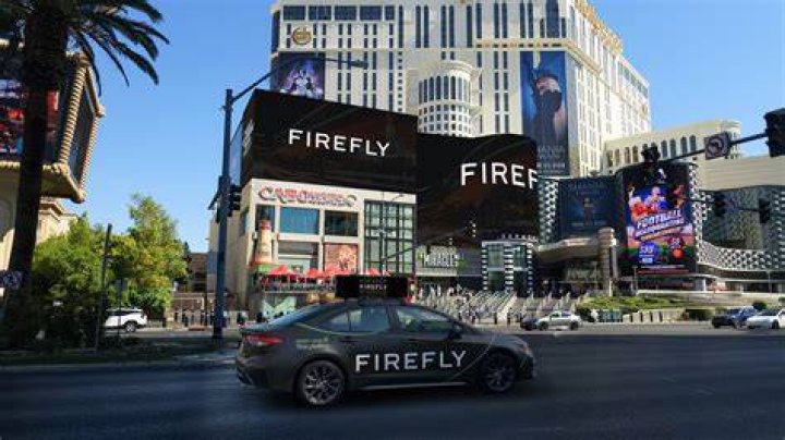Why is Firefly Las Vegas closed?